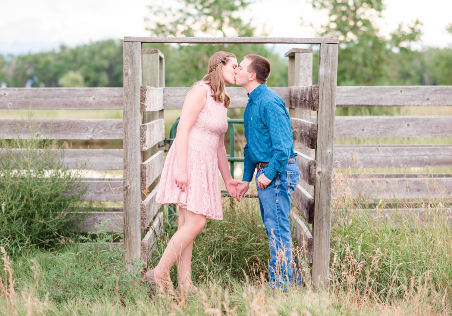 Summer Engagement Session at Sandstone Ranch in Longmont Colorado near Boulder | Britni Girard Photography | Country Engagement