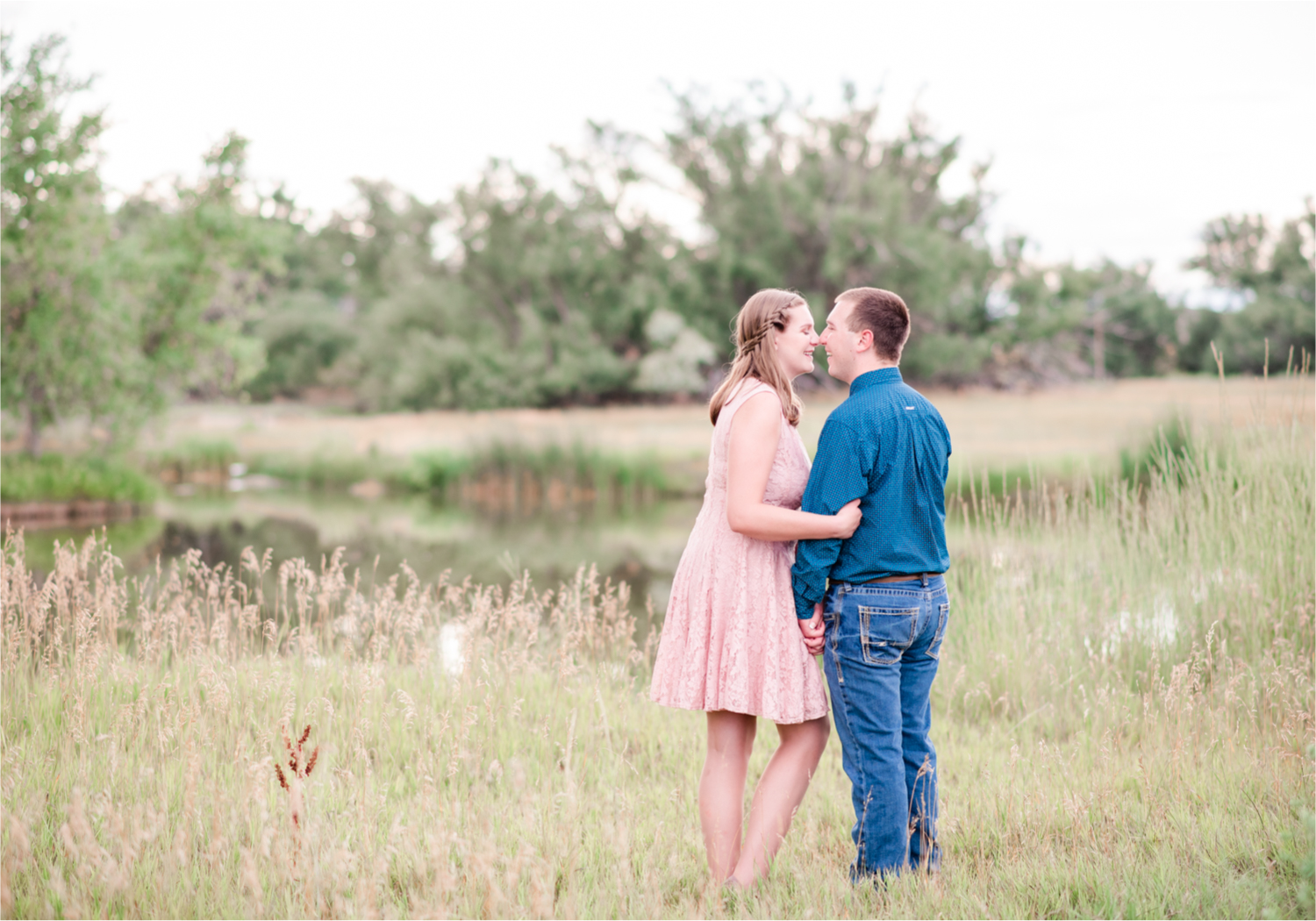 Summer Engagement Session at Sandstone Ranch in Longmont Colorado near Boulder | Britni Girard Photography | Country Engagement