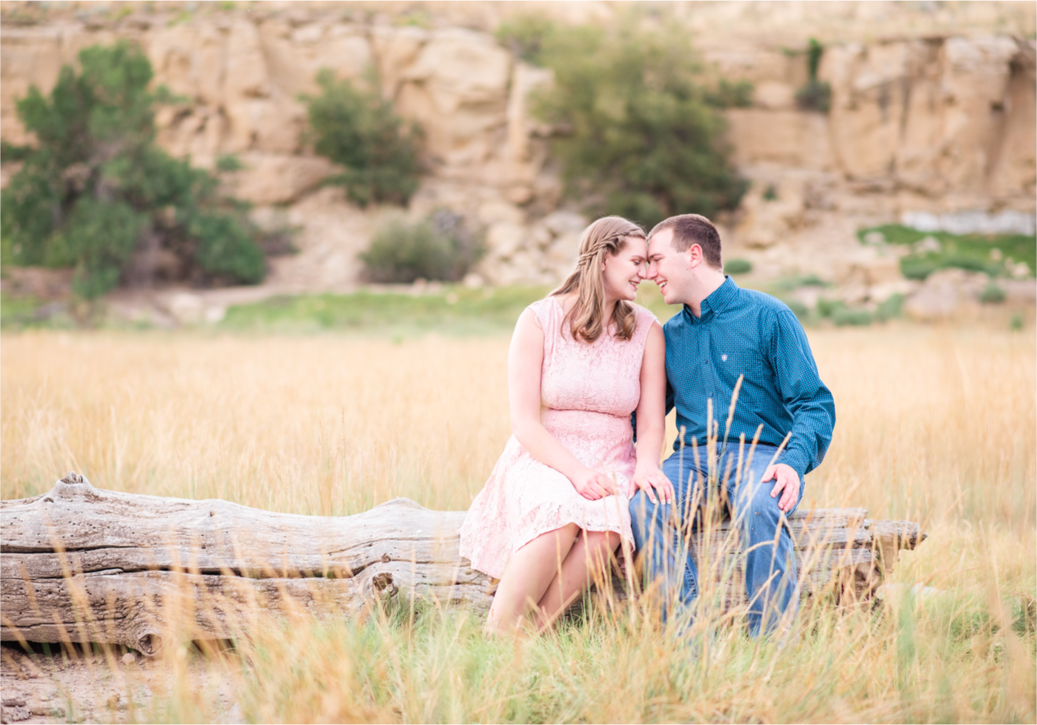 Summer Engagement Session at Sandstone Ranch in Longmont Colorado near Boulder | Britni Girard Photography | Country Engagement