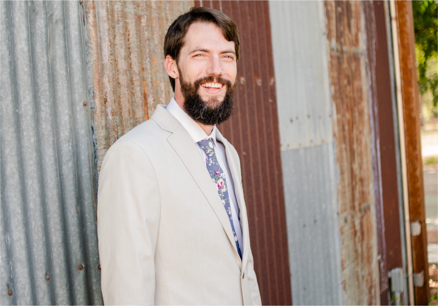 Rustic Fall Wedding at Rist Canyon Inn in LaPorte, Colorado | Britni Girard Photography