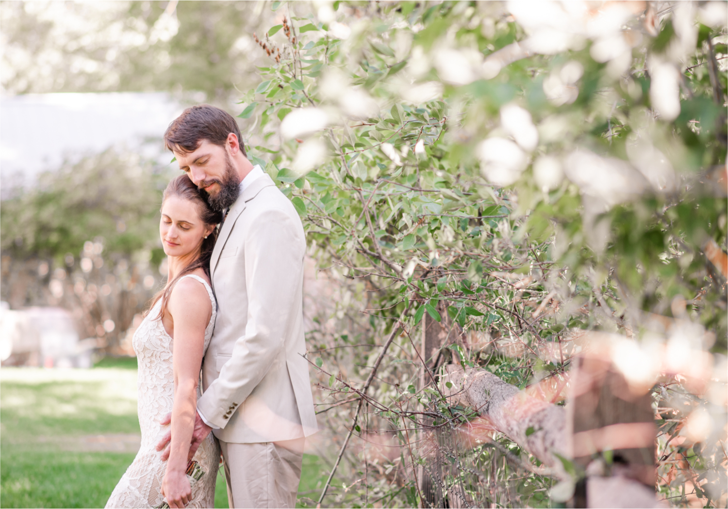 Rustic Fall Wedding at Rist Canyon Inn in LaPorte, Colorado | Britni Girard Photography