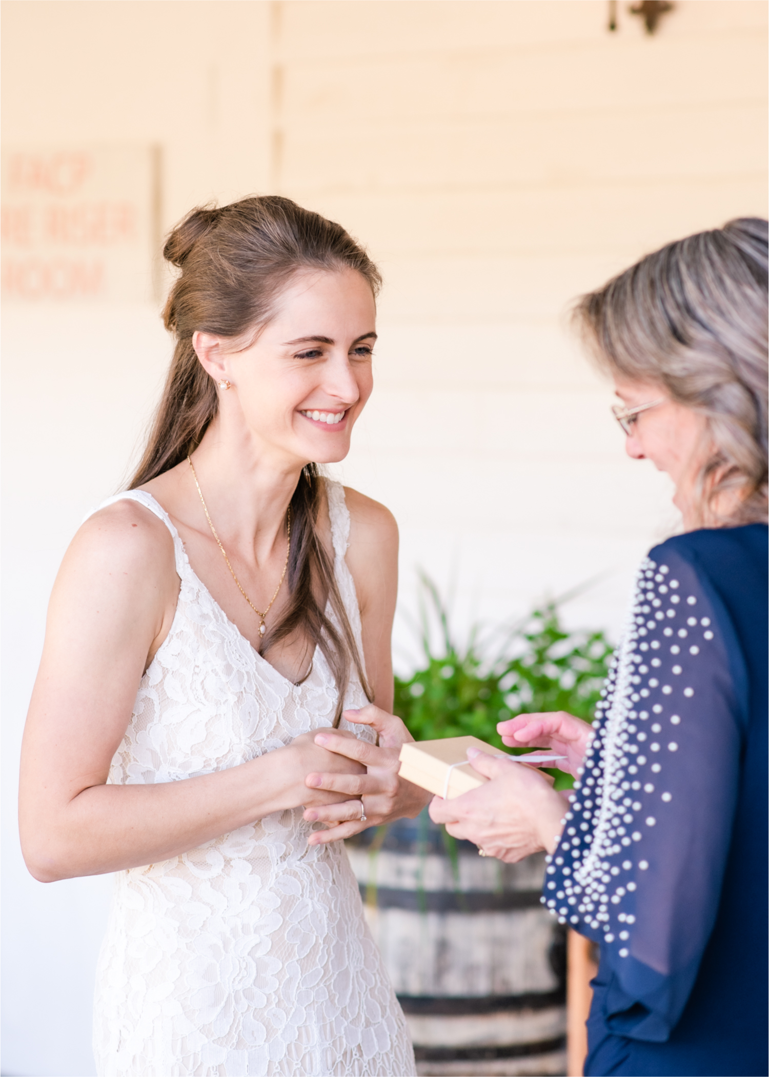 Rustic Fall Wedding at Rist Canyon Inn in LaPorte, Colorado | Britni Girard Photography