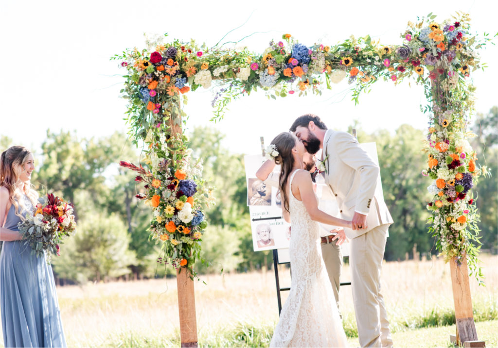 Rustic Fall Wedding at Rist Canyon Inn in LaPorte, Colorado | Britni Girard Photography