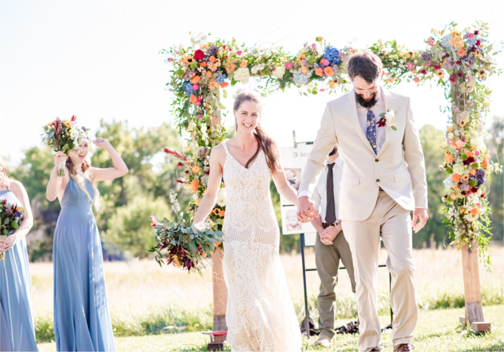 Rustic Fall Wedding at Rist Canyon Inn in LaPorte, Colorado | Britni Girard Photography