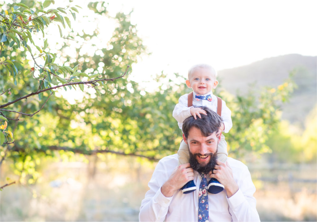 Rustic Fall Wedding at Rist Canyon Inn in LaPorte, Colorado | Britni Girard Photography
