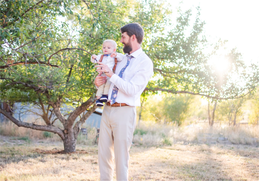 Rustic Fall Wedding at Rist Canyon Inn in LaPorte, Colorado | Britni Girard Photography