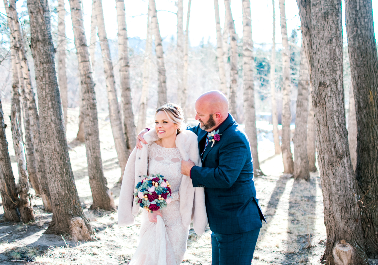 Snowy Winter Wedding in Estes Park Colorado at Black Canyon Inn | Britni Girard Photography
