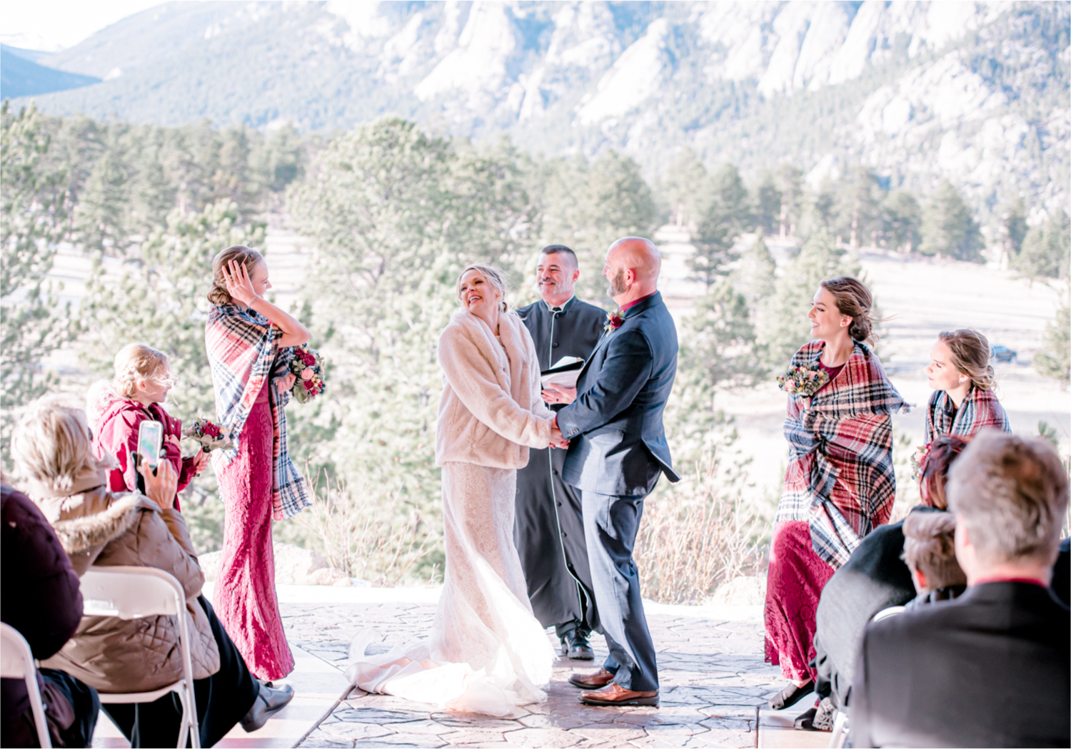 Snowy Winter Wedding in Estes Park Colorado at Black Canyon Inn | Britni Girard Photography
