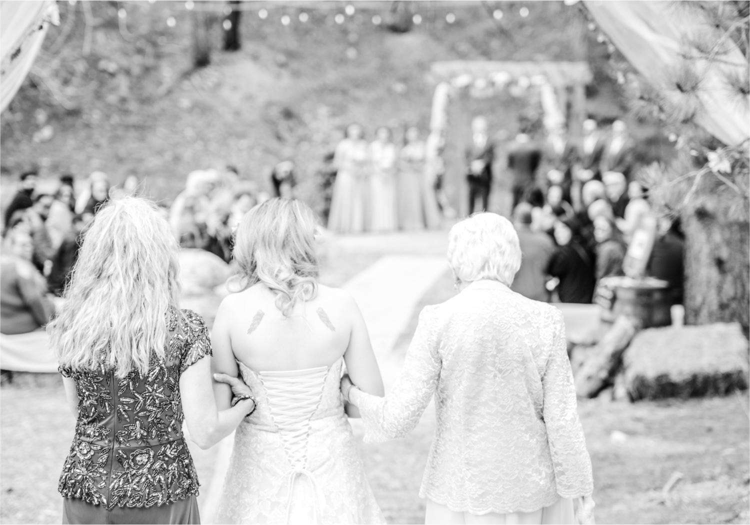 Rustic Rocky Mountain Wedding in Loveland Colorado | Britni Girard Photography | Romantic Morning Brunch Wedding with big surprises for guests | Rain and Shine