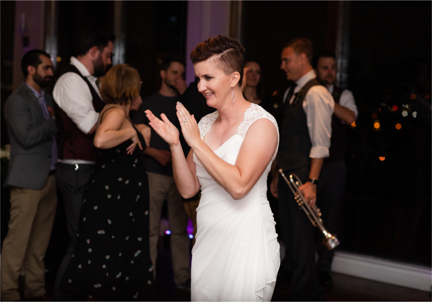 Modern Romantic wedding at Wedgwood Weddings Brittany Hill in Denver Colorado | Britni Girard Photography | Whiskey unity ceremony and live band The Burroughs are highlights of this musician couples wedding | Dragonfly Floral Company