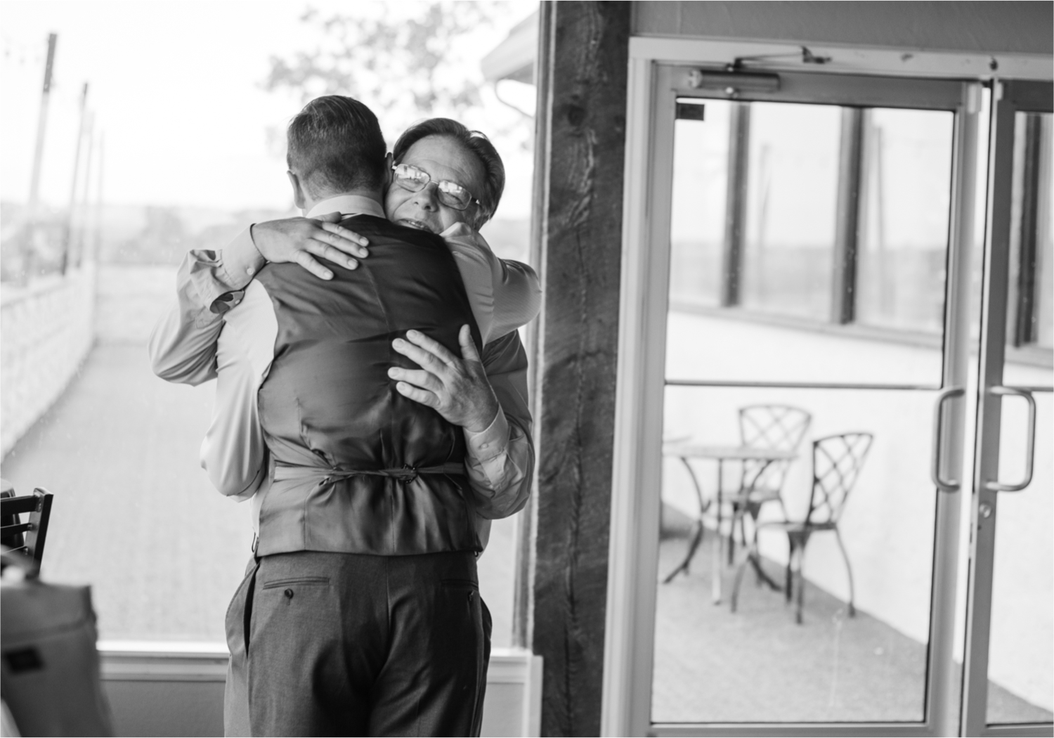 Modern Romantic wedding at Wedgwood Weddings Brittany Hill in Denver Colorado | Britni Girard Photography | Whiskey unity ceremony and live band The Burroughs are highlights of this musician couples wedding | Dragonfly Floral Company