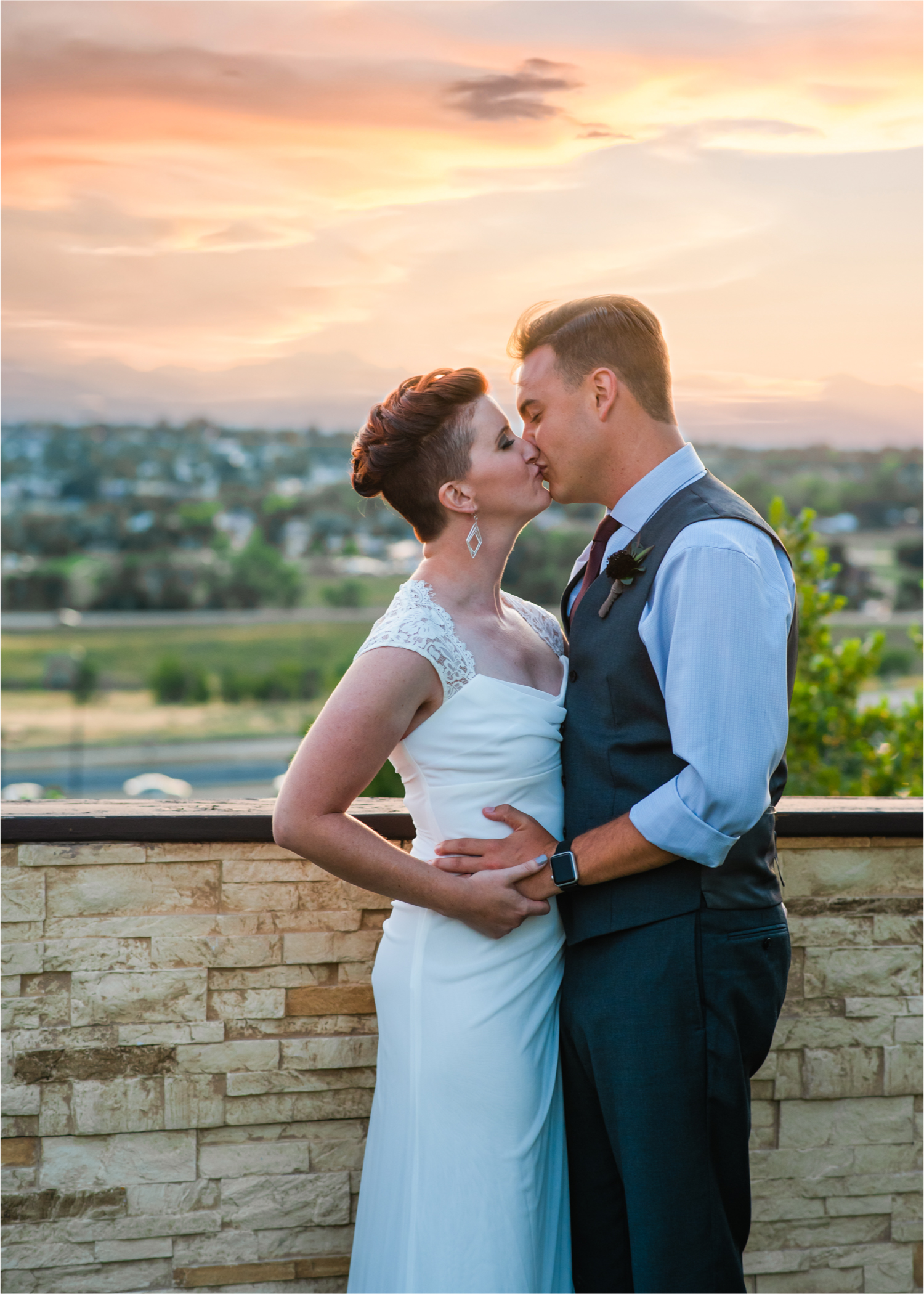 Modern Romantic wedding at Wedgwood Weddings Brittany Hill in Denver Colorado | Britni Girard Photography | Whiskey unity ceremony and live band The Burroughs are highlights of this musician couples wedding | Dragonfly Floral Company
