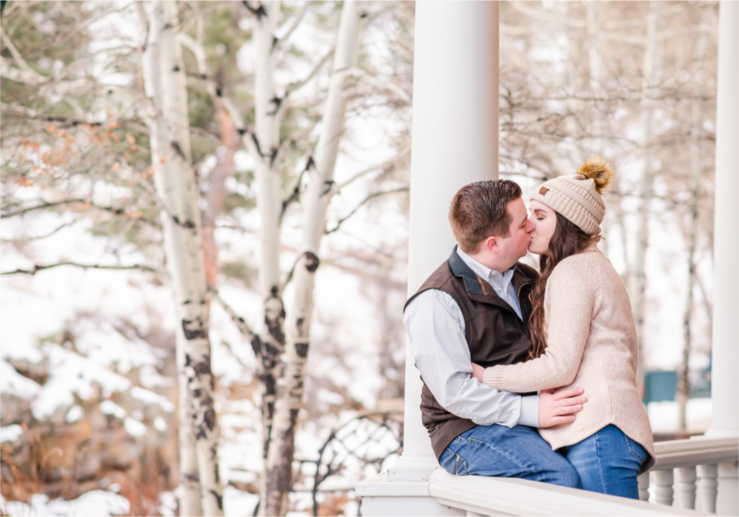 Lily Lake Winter Engagement in Estes Park | Britni Girard Photography - Colorado Wedding Photographer | Rocky Mountain National Park Photography and Downtown Estes Park River Walk