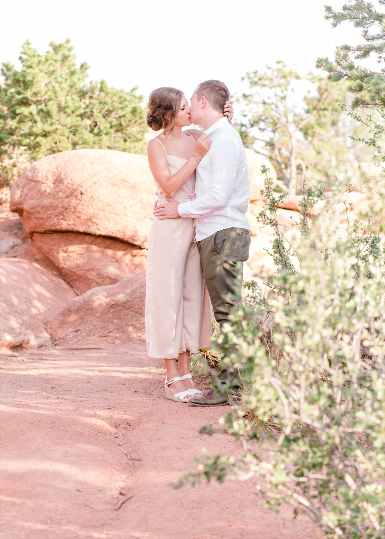 Sunset Engagement at Garden of the Gods in Colorado Springs | Britni Girard Photography | Wedding Photo Video Team | Destination Weddings and Engagements