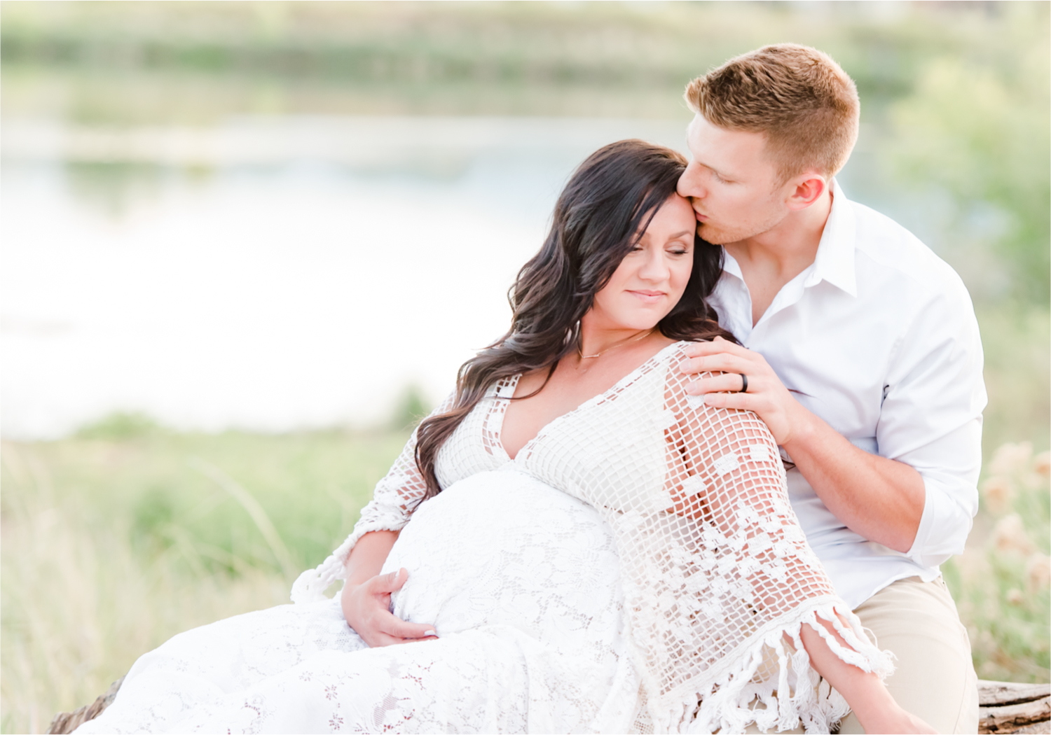 Spring Maternity Session in Loveland Colorado | Britni Girard Photography | Romantic Boho Inspired Maternity Session with Reclamation Dress at River's Edge | Colorado Wedding and Lifestyle Photographer