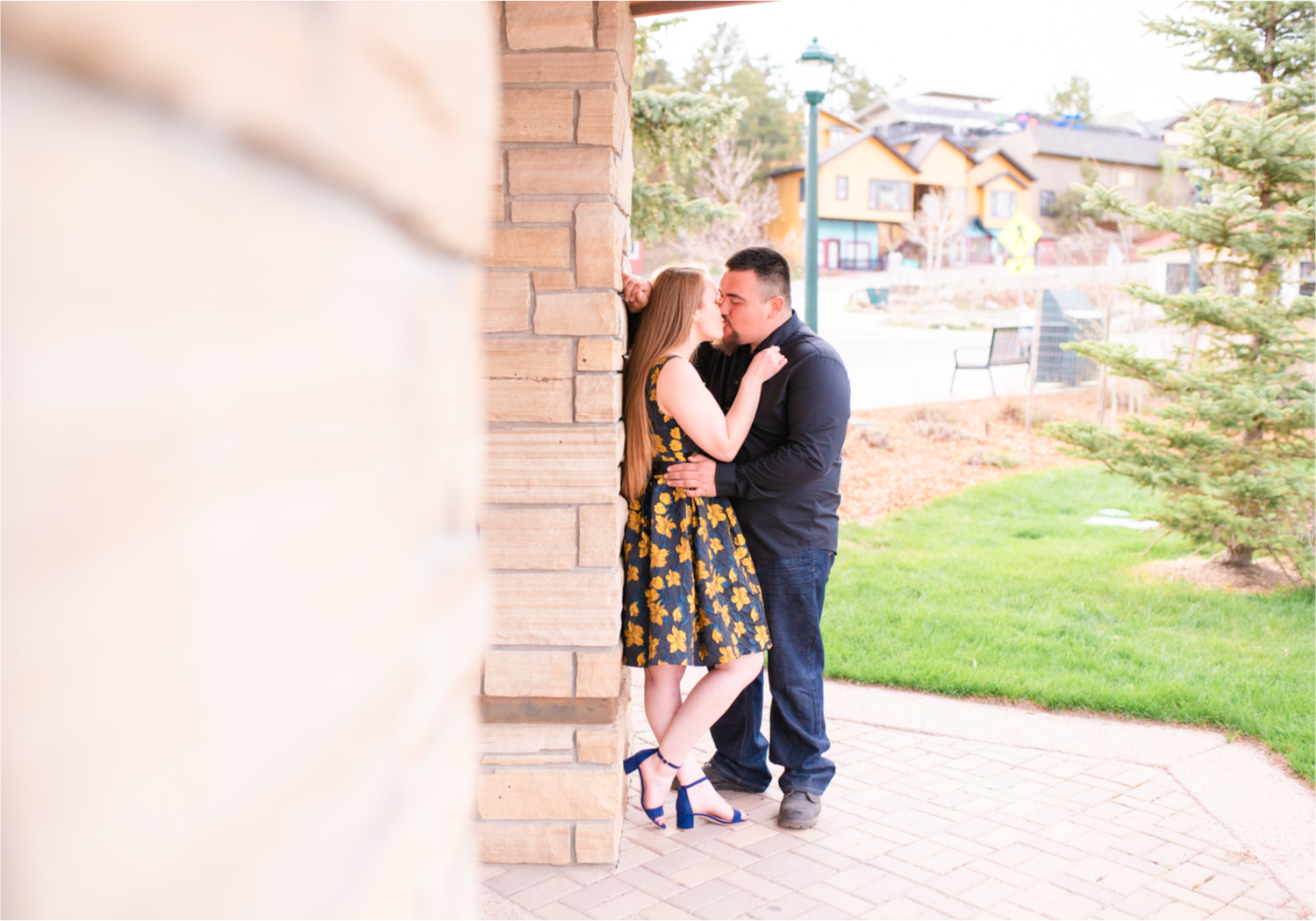 Estes Park Summer Engagement | Britni Girard Photography | Colorado Wedding Photography and Videography Team | Adventures along trails overlooking the mountains, followed by a romantic stroll in downtown Estes Park and Bond Park