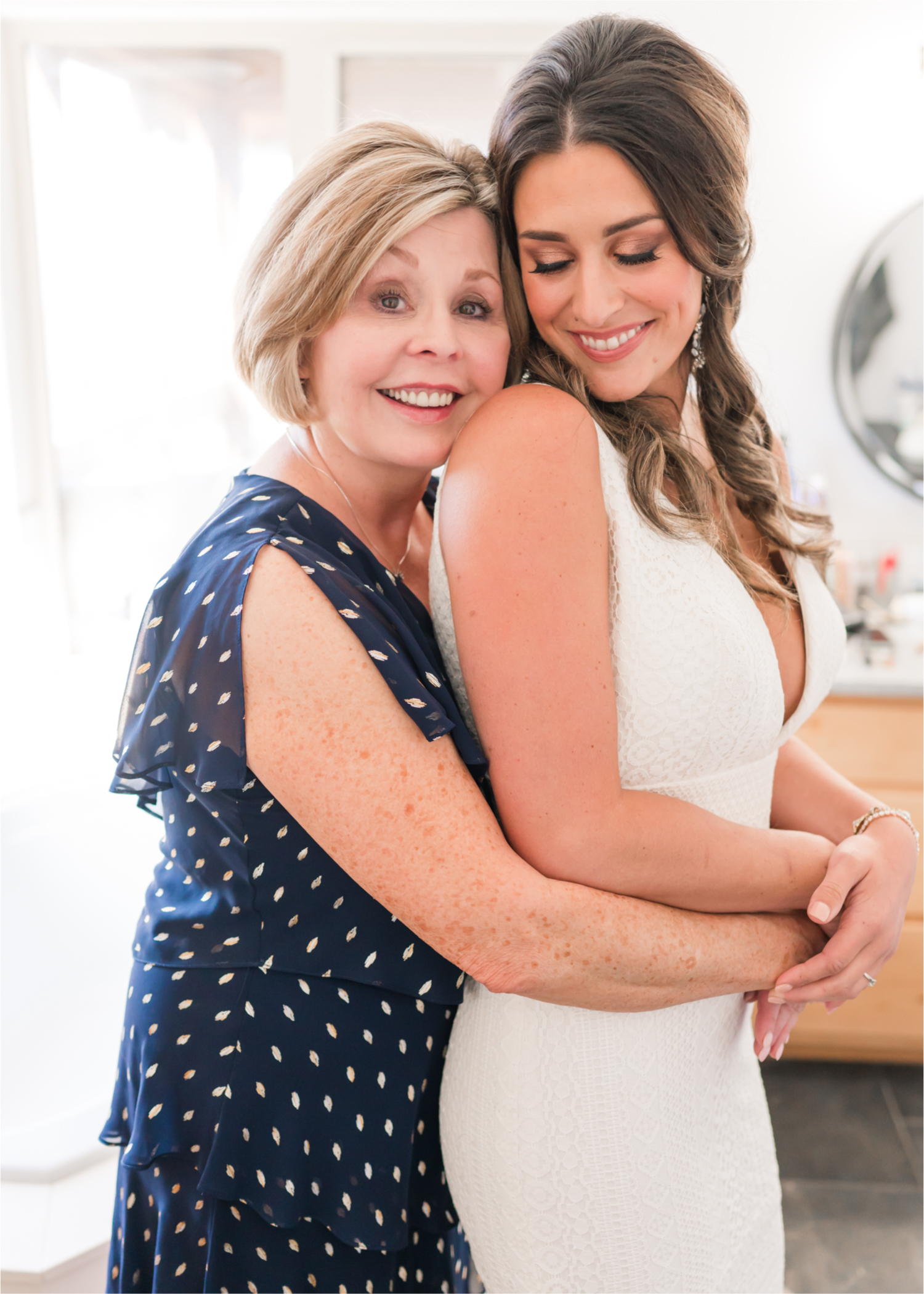 Autumn mountain wedding in Florence Colorado | Britni Girard Photography | Colorado Wedding Photo and Video Team | Mountainside Cabin for intimate wedding with rustic farm-tables and romantic details | Wedding Colors White, Dusty Rose and Sage | Bride getting ready 