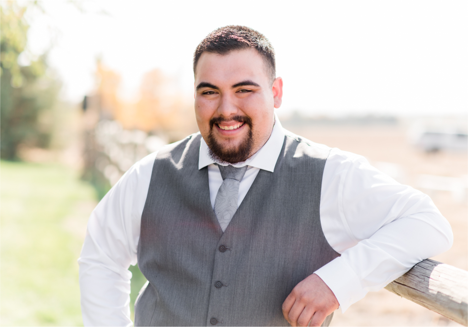 Rustic Fall Wedding at country home overlooking longs peak | Britni Girard Photography | Colorado Wedding Photography and Videography team | Fall colors, country fences leading to mountain views | Relaxed DIY wedding with elegant charm | Florals by Tahnee Wydra | Brides Dress from Abeille Bridal | Best Event Rentals